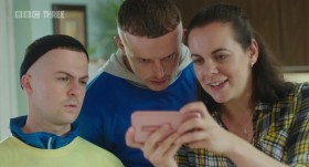 The Young Offenders S03E05 HDTV x264-LiNKLE EZTV
