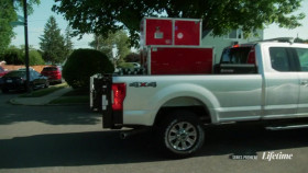 Theresa Caputo Raising Spirits S01E01 720p HDTV x264-CRiMSON EZTV