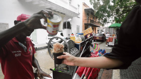 Thirst with Shay Mitchell S01E02 Colombia 1080p DSCP WEB-DL AAC2 0 H 264-playWEB EZTV