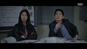 Through the Darkness S01 KOREAN 1080p WEBRip AAC2 0 x264-AppleTor EZTV