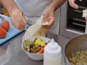 Throwdown with Michael Symon S01E04 Savory Chicken Shawarma 480p x264-mSD EZTV