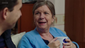 Two Doors Down S05E02 XviD-AFG EZTV