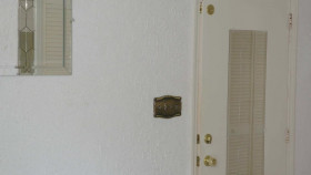 Ugliest House in America S01E02 Finding More Ugly in the South 720p WEBRip x264-KOMPOST EZTV