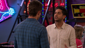 United States of Al S02E06 720p HEVC x265-MeGusta EZTV