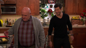 United States of Al S02E09 720p WEB H264-PLZPROPER EZTV