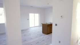 Unsellable Houses S05E13 1080p WEB h264-FREQUENCY EZTV