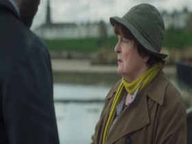 Vera S14E02 480p x264-mSD EZTV