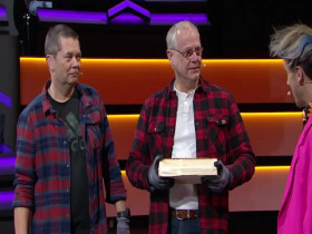 Versus S08E08 Kan Zombier Lide Frikadeller 480p x264-mSD EZTV