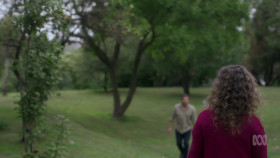 Wakefield S01E07 1080p WEB H264-CAKES EZTV