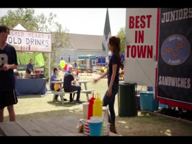 Walker S03E05 Mums the Word 480p x264-mSD EZTV