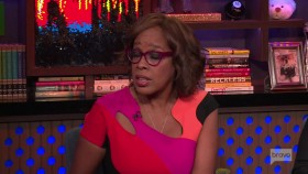 Watch What Happens Live 2017 11 28 Gayle King and Leslie Odom Jr 720p WEB x264-TBS EZTV