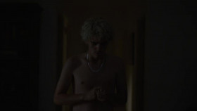 We Are Who We Are S01E03 720p WEBRip x265-MiNX EZTV