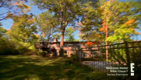 Welcome Home Nikki Glaser S01E02 Can We Talk About Us XviD-AFG EZTV