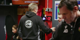 Welcome to Wrexham S03E04 1080p HEVC x265-MeGusta EZTV