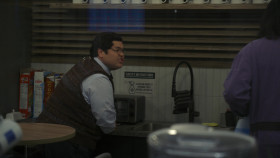 What We Do in the Shadows S06E02 Headhunting 1080p AMZN WEB-DL DDP5 1 H 264-FLUX EZTV