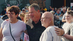 Wheeler Dealers World Tour S01E08 Holden Surf Wagon Australia 1080p MAX WEB-DL DD 2 0 H 264-playWEB EZTV