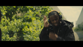 Wu-Tang An American Saga S03E08 MULTI 1080p WEB H264-HiggsBoson EZTV