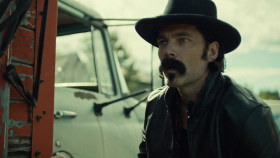 Wynonna Earp S04E07 Loves All Over 720p AMZN WEBRip DDP5 1 x264-NTb EZTV