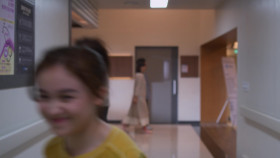 XO Kitty S01E04 1080p WEB H264-CAKES EZTV