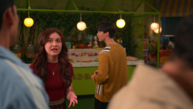 XO Kitty S01E05 1080p WEB H264-CAKES EZTV