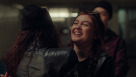 XO Kitty S02E03 1080p WEB H264-SuccessfulCrab EZTV