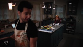 Zoeys Extraordinary Playlist S02E03 720p HDTV x264-SYNCOPY EZTV