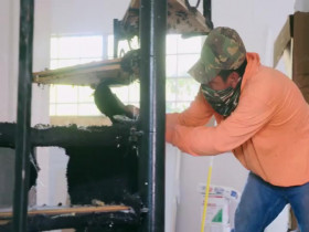 Zombie House Flipping S06E20 480p x264-mSD EZTV